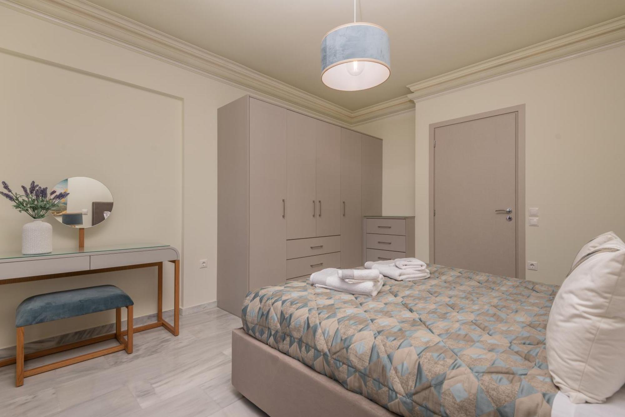 Exanimo Luxury Apartments Zakynthos Town Room photo
